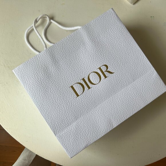Authentic White Dior Paper Bag - Picture 3 of 7